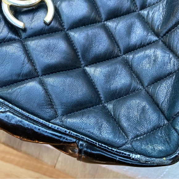 Vintage Chanel bag! - Picture 4 of 16